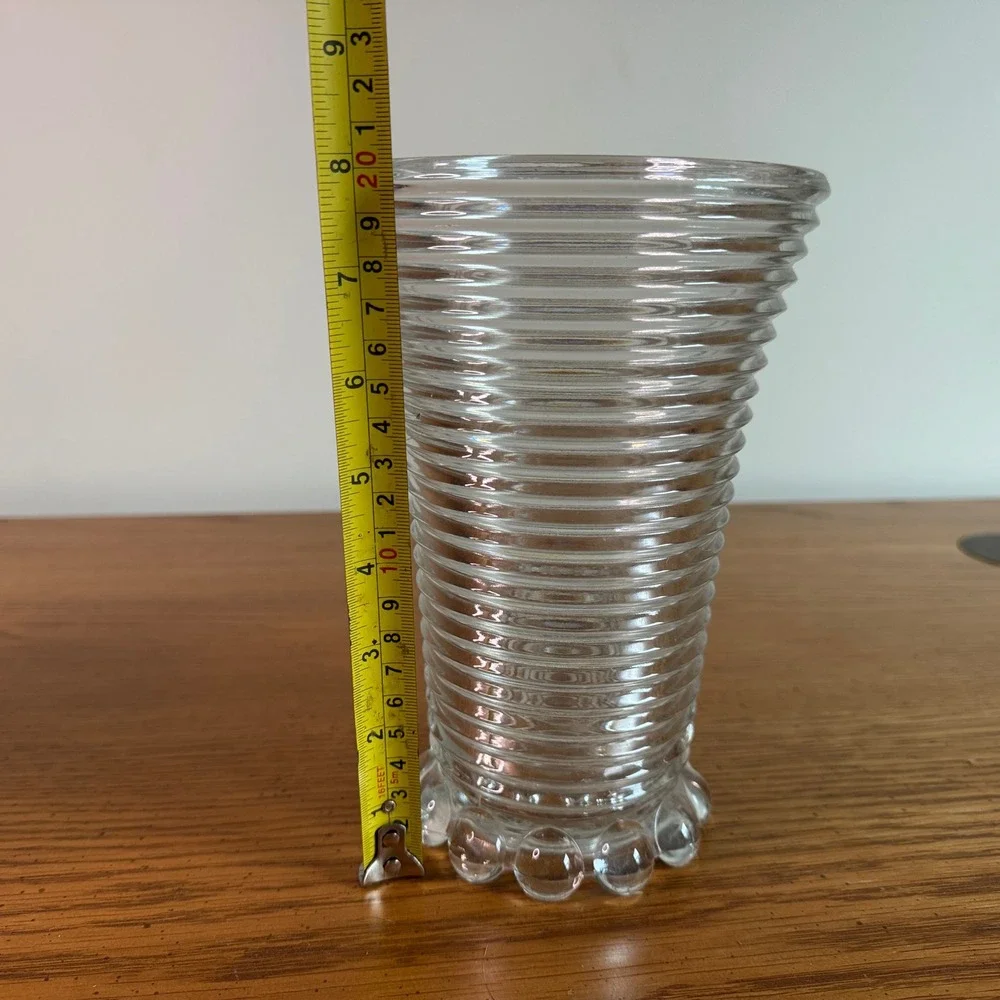 Clear Glass Vase Ribbed Design Bulbous Bottom‎ Vintage Flower Holder Decor